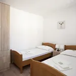 Central Square Slavuj Apartamento *